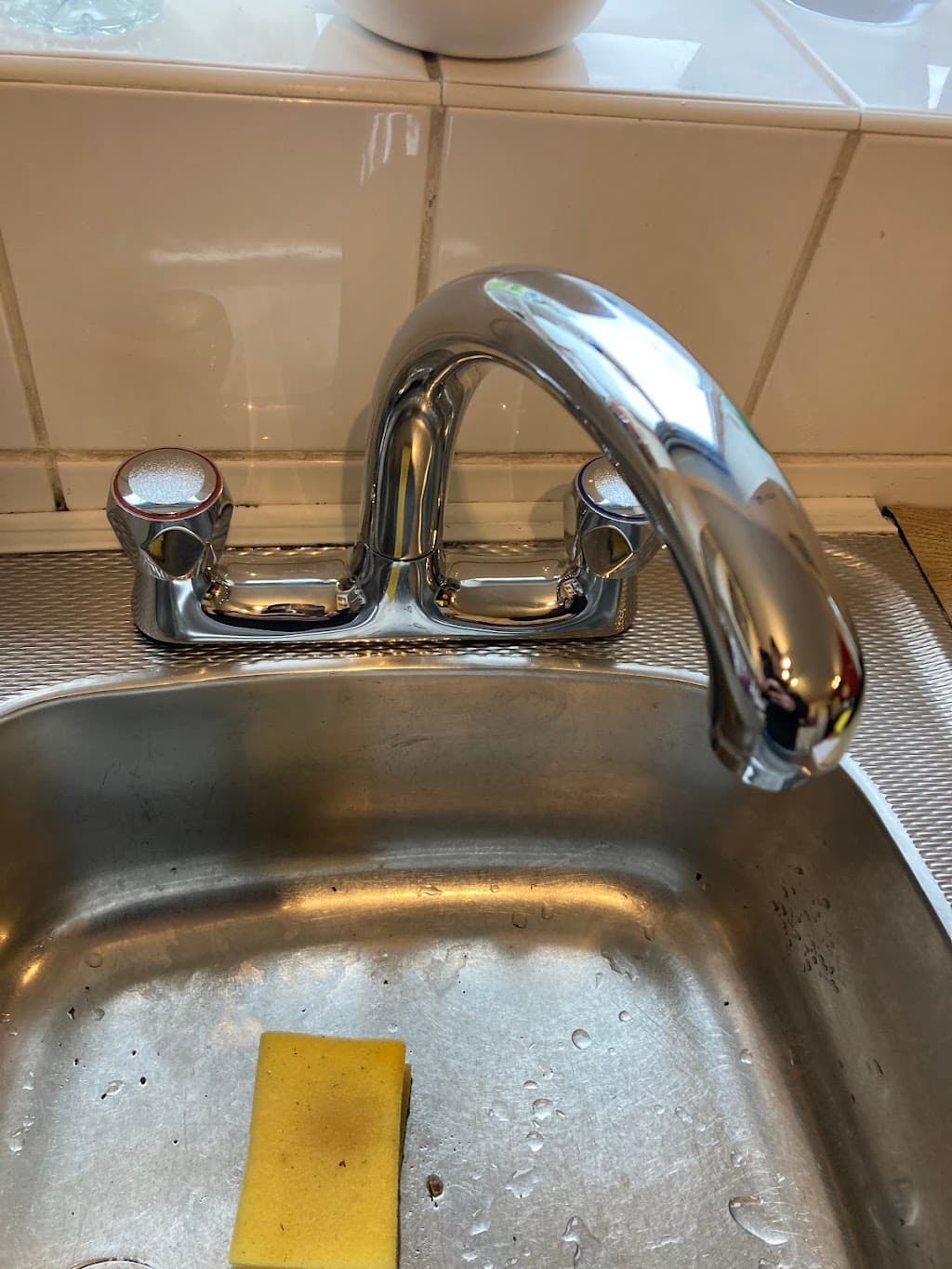 ECKERSLEYS PLUMBERS & LOCKSMITHS