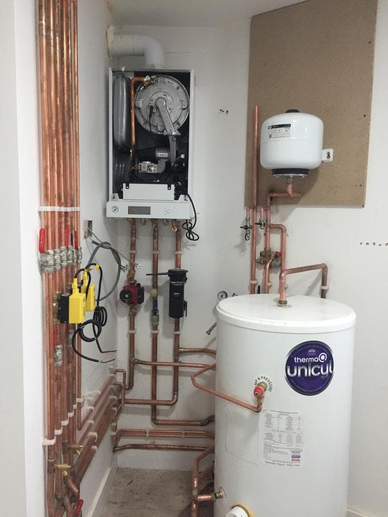 Bristol Central Heating | Heating | Boiler repair | Installation | Gas Boiler | Cooker | Emergency Plumber- Bristol