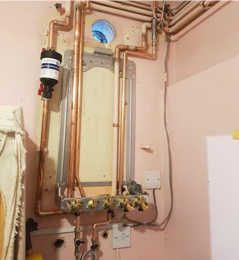 Gas & Plumbing Services Leeds | Boiler Repair Services | Emergency Plumber Leeds — Customer photo