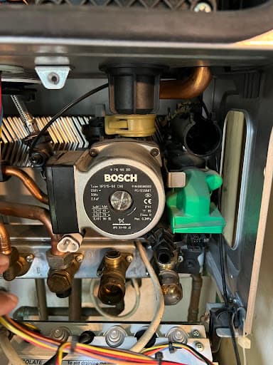 Gas & Plumbing Services Leeds | Boiler Repair Services | Emergency Plumber Leeds — Customer photo