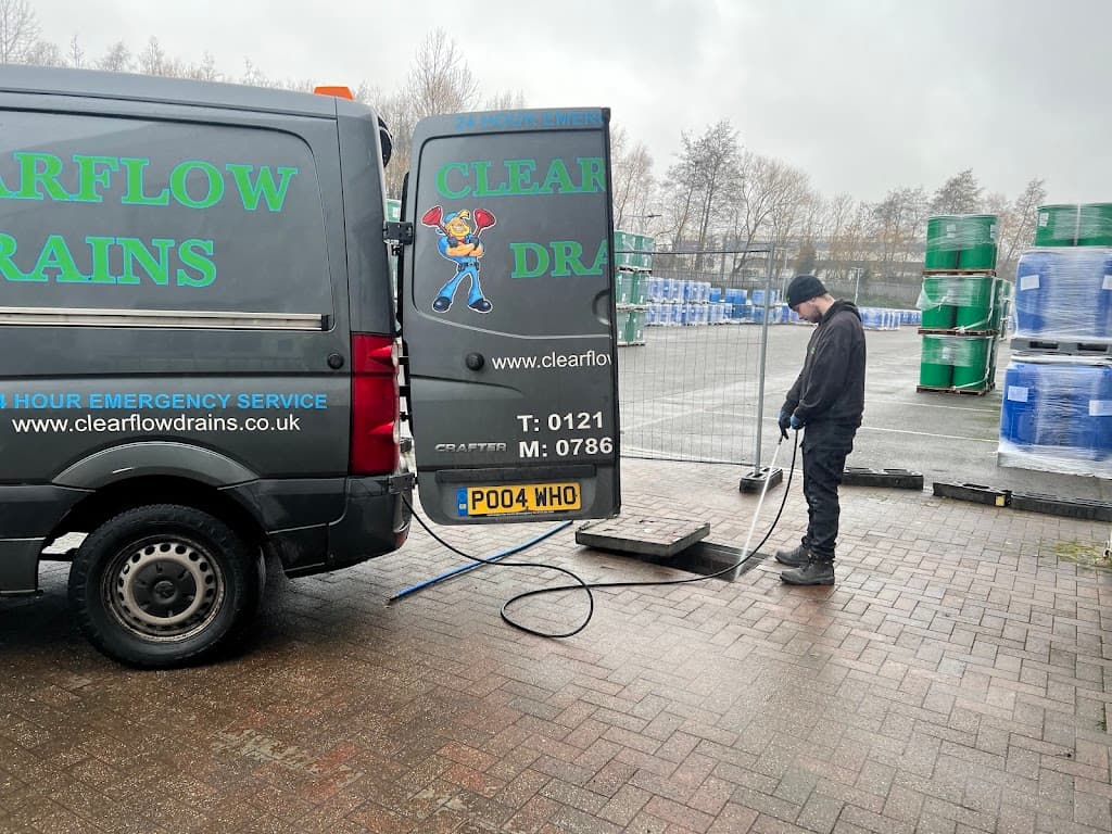 Clearflow Drains Birmingham - 24/7 Emergency Drain & Toilet Unblocking.